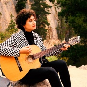 Capítulo 3: Katy Erices (Cantante)