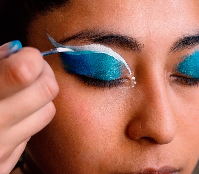 Capítulo 4: Romina Cuevas (Maquilladora)